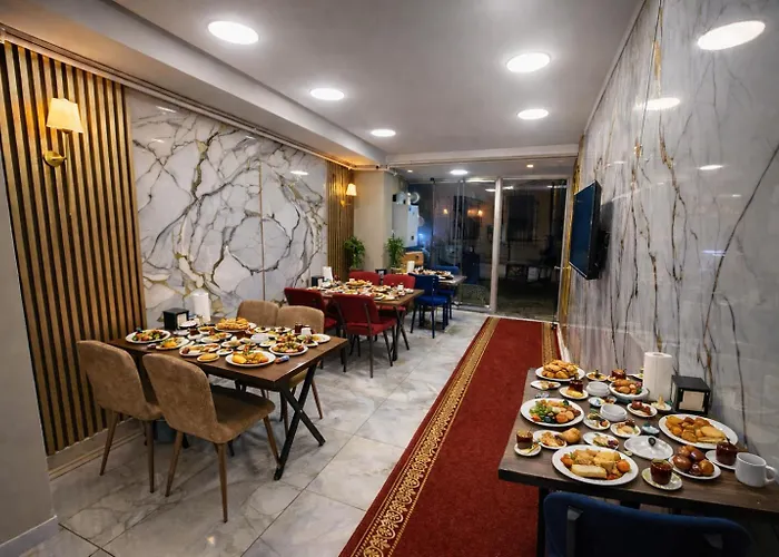 Valence Taksim מלון דירות