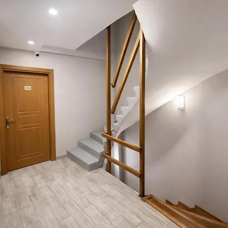 Valence Taksim Апарт-отель 4*